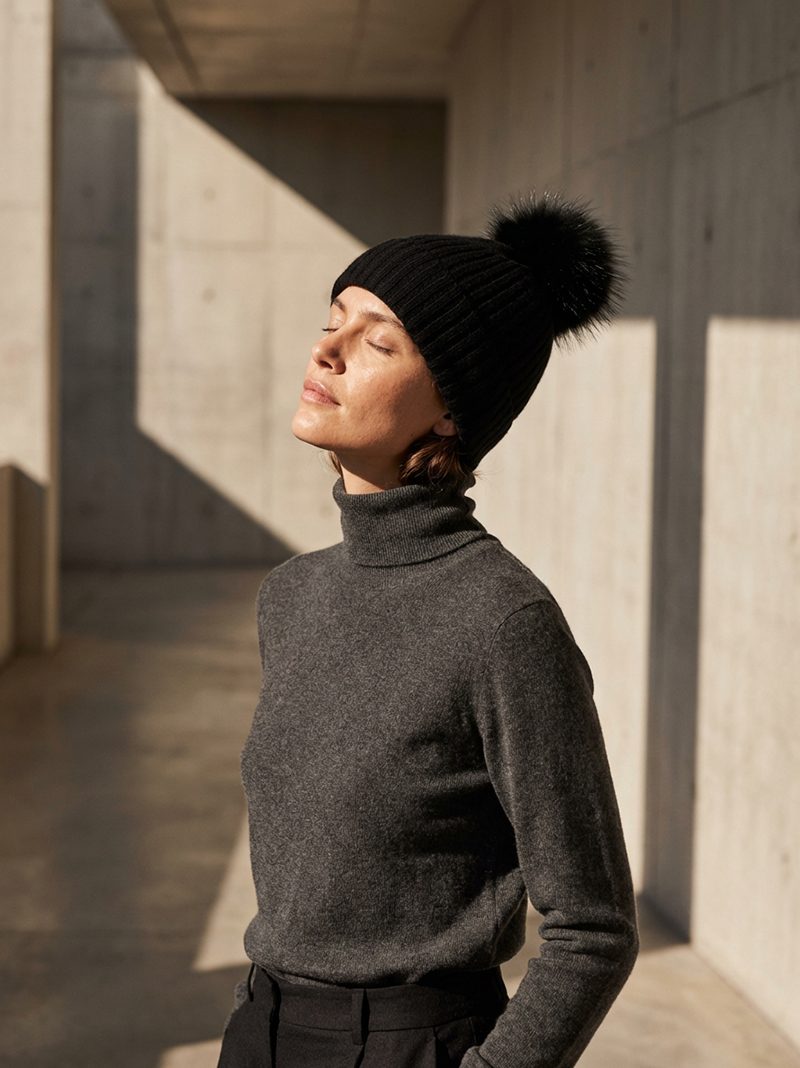 Cashmere Beanie with Pom-Pom